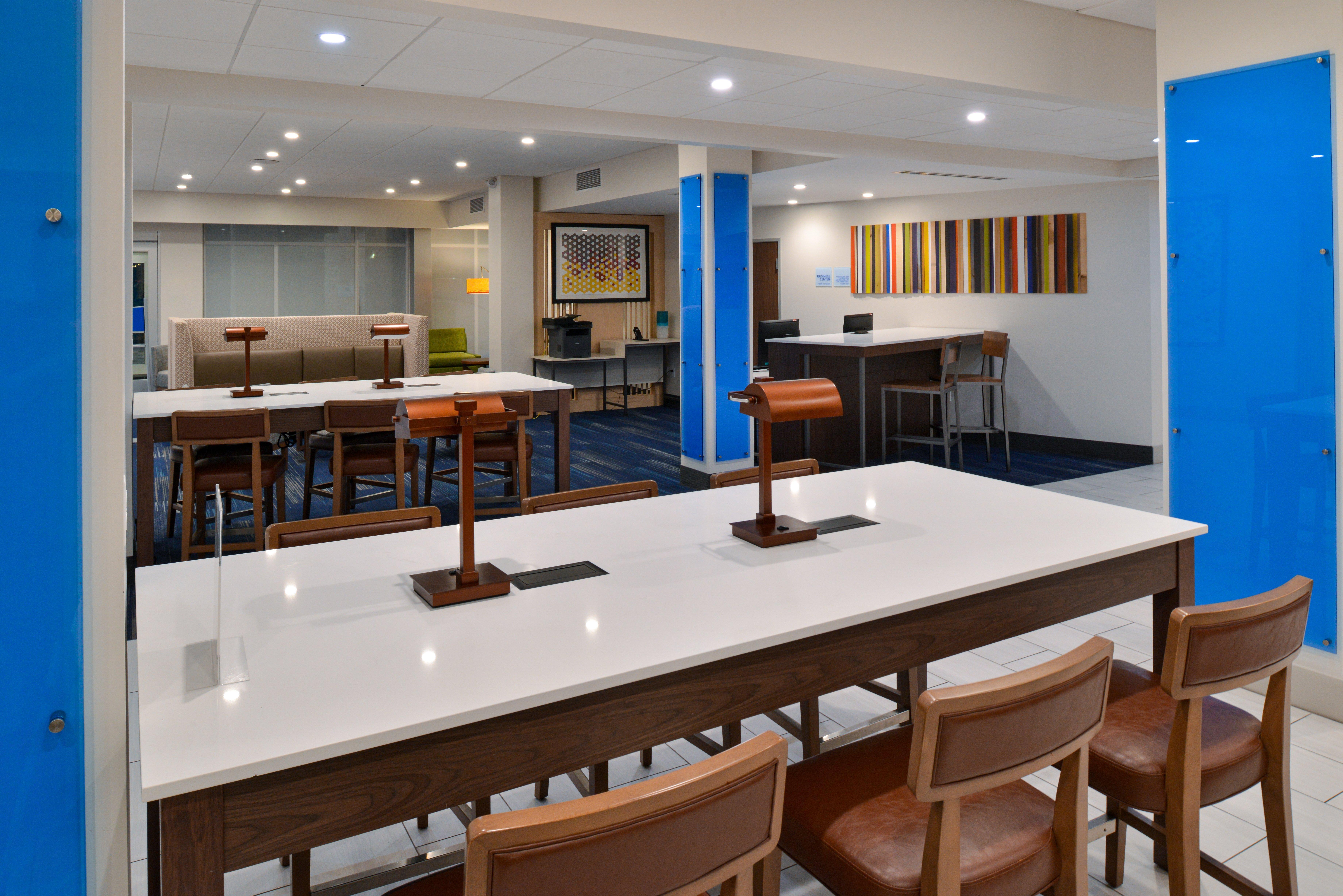 Holiday Inn Express Orlando - South Park By Ihg Williamsburg Buitenkant foto