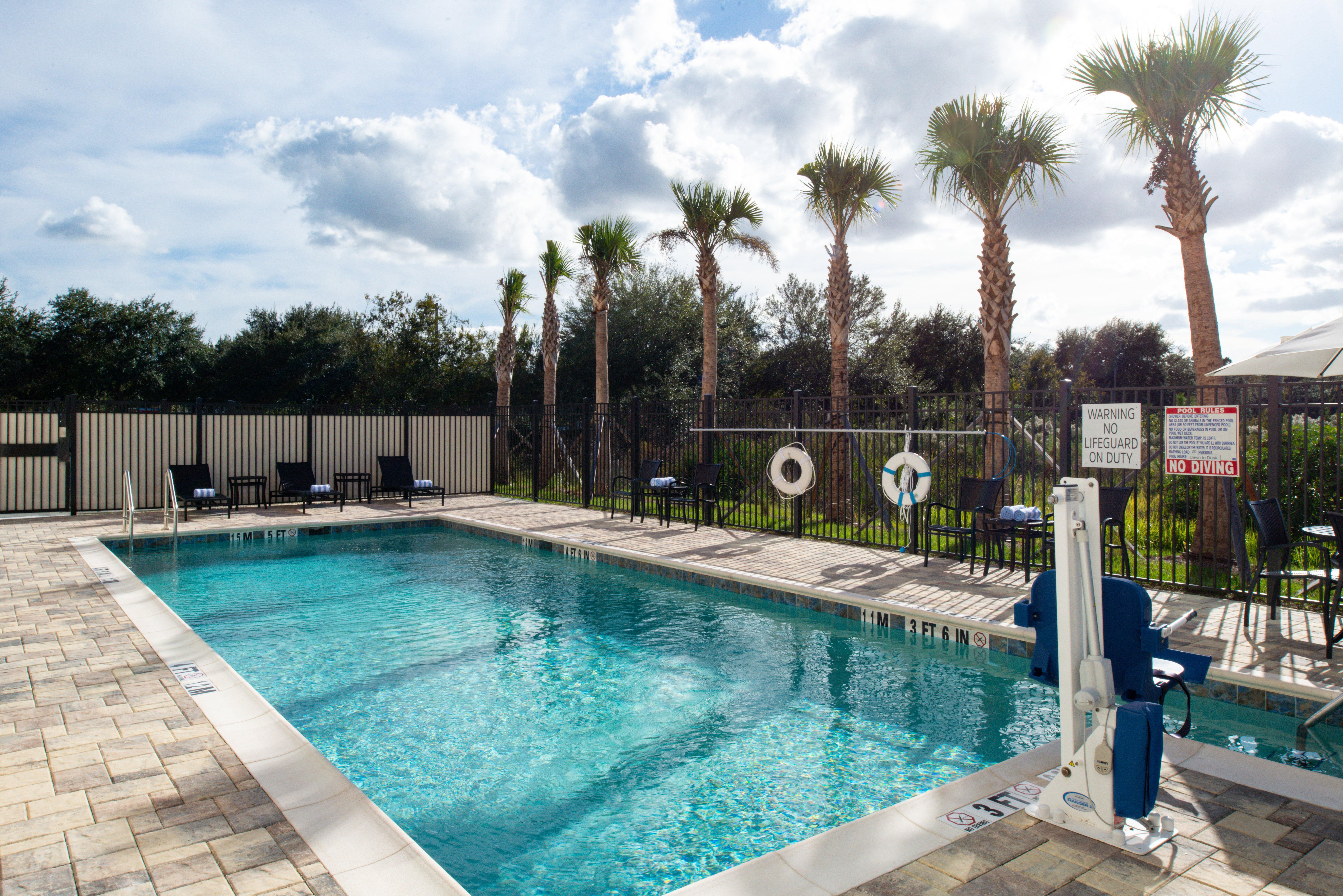 Holiday Inn Express Orlando - South Park, An Ihg Hotel Buitenkant foto